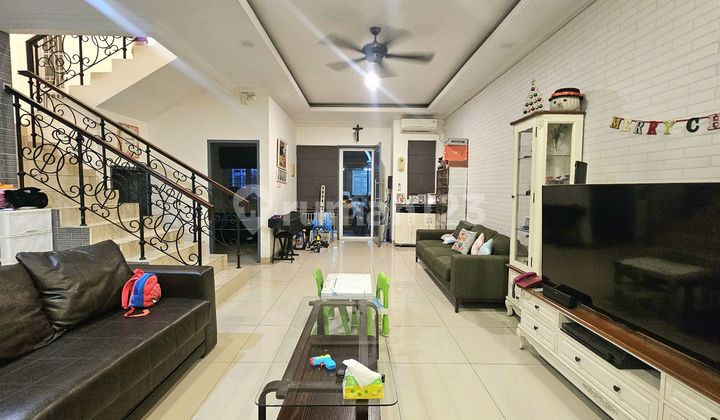 Rumah 2.5 Lt Full Renov Di Cluster Trimezia Gading Serpong Rumah 2.5 Lt Full Renov Di Cluster Trimezia Gading Serpong