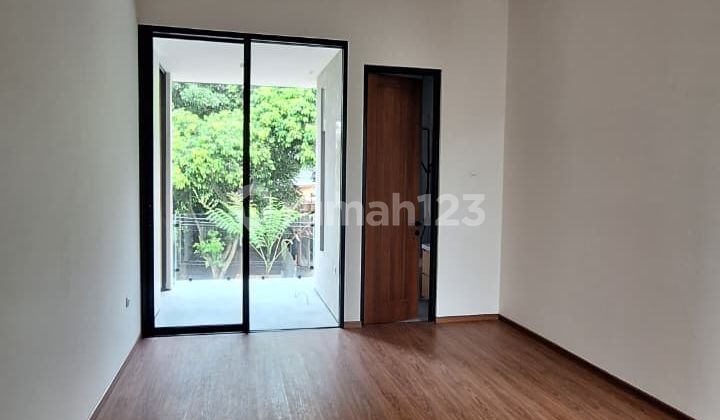 Premium Modern House in BSD Anggrek Loka - Negotiable Price Premium Modern House in BSD Anggrek Loka - Negotiable Price