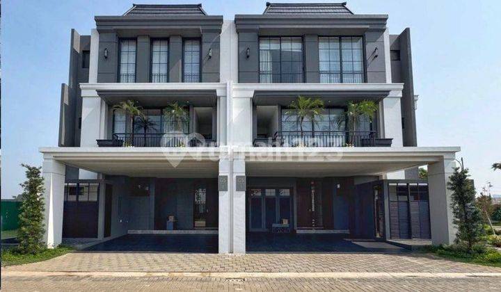 Rumah Mewah 3 Lantai Sebrang Mall Estavara Bsd City 2