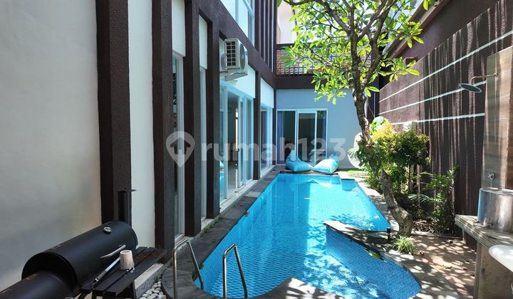 PRICE DROP! AVAILABLE NOW - 3 BR Villa in Beachside Sanur For Yearly Rent