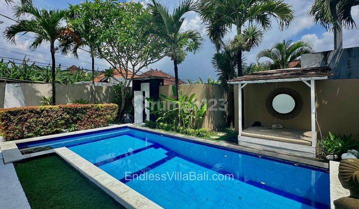 Berawa 3 Bedrooms Villa Rental  1