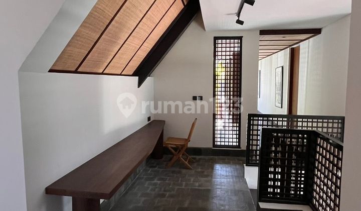 Last Unit Available! 5-bedroom Luxury Villa Near La Brisa - Prime Canggu Location!