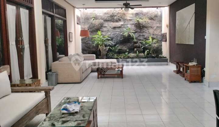 For Sale Elegant House in the Center of Denpasar City - Prestigious Renon Area