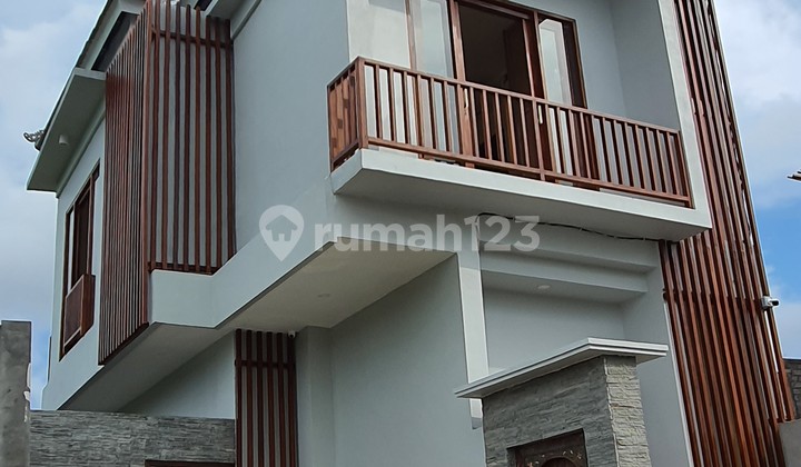 Modern 2-Story Villa, Pool, GWK Viewing Terrace - Ungasan, Bali