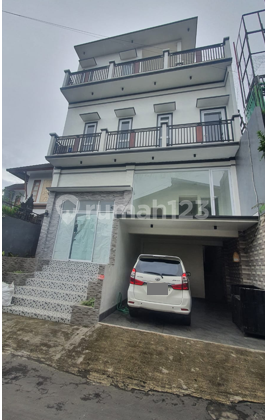 New 2-Story Commercial Space Building in Gatsu Area, Denpasar New 2-Story Commercial Space Building in Gatsu Area, Denpasar