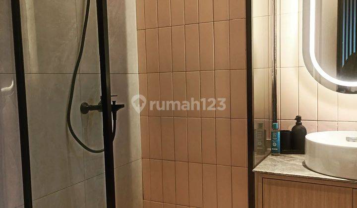 RUMAH MEWAH MILENIAL 2 LANTAI DI SELATAN JAKARTA 10