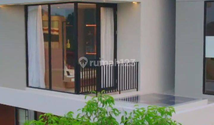 Rumah Mewah Konsep Kota Mandiri dengan Rooftop Rumah 1