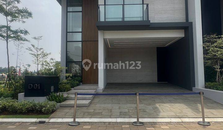 RUMAH MEWAH DENGAN AKSES LIFT DI SELATAN JAKARTA 1