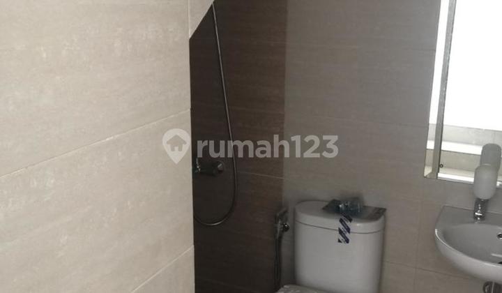 Rumah Sewa 2 Lt Siap Huni Lingkungan Cluster - di Harapan Indah  2