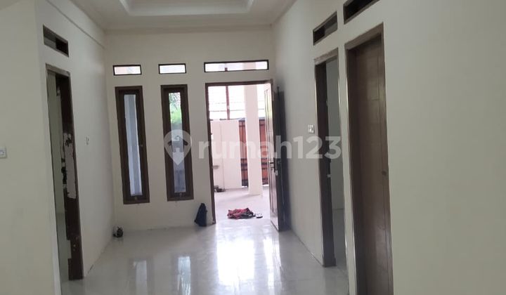 Jual Cepat! Rumah 1,5 Lantai Strategis di Pondok Ungu Permai - Bekasi Jual Cepat! Rumah 1,5 Lantai Strategis di Pondok Ungu Permai - Bekasi