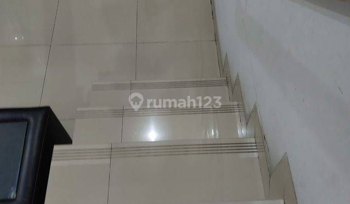 Rumah di Taman Surya 5, Siap Huni, Bagus, Terawat, Rapi Dan Bersih 2