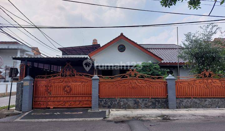 Rumah Bagus, Luas, Full Funish, Siap Huni di Jatiwaringin 1