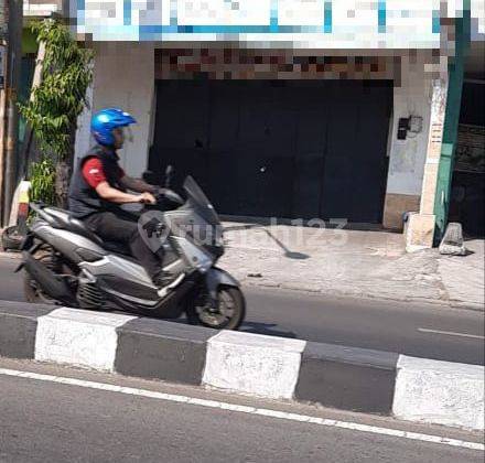 Di sewakan ruko di kedung mundu raya , bisa buat tempat tinggal dan usaha  1