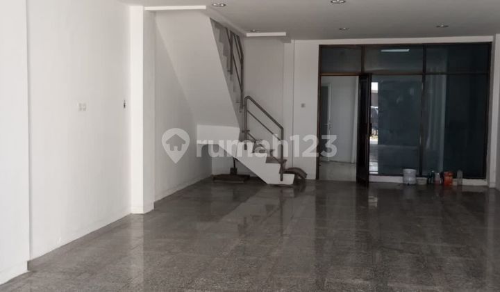 Di jual ruko di tengah kota semarang tengah  2