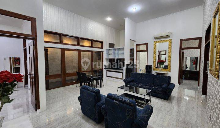 di jual rumah furnish premium di bukit sari Semarang atas  2