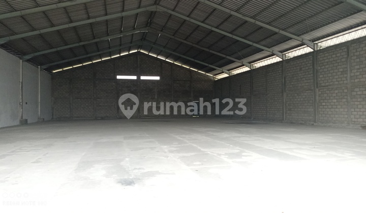 Warehouse for Rent in Mangkang, West Semarang 1
