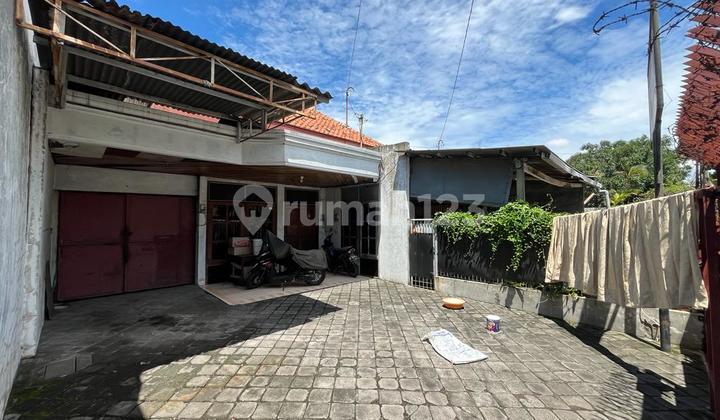 Di Jual Rumah Lama Di Citarum Raya  2