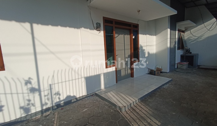 Di Jual Rumah di Tanah Mas Tambak Mas 2