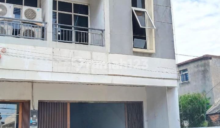 Di Sewakan Ruko di Imam Bonjol Raya Semarang Barat 1