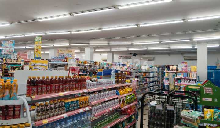 For Rent Commercial Space in the City Center of Singosari Area For Rent Commercial Space in the City Center of Singosari Area