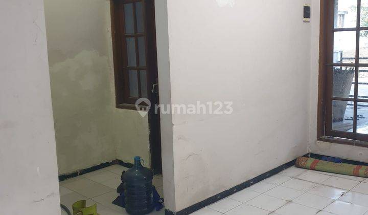 Rumah di Surabaya Barat 2