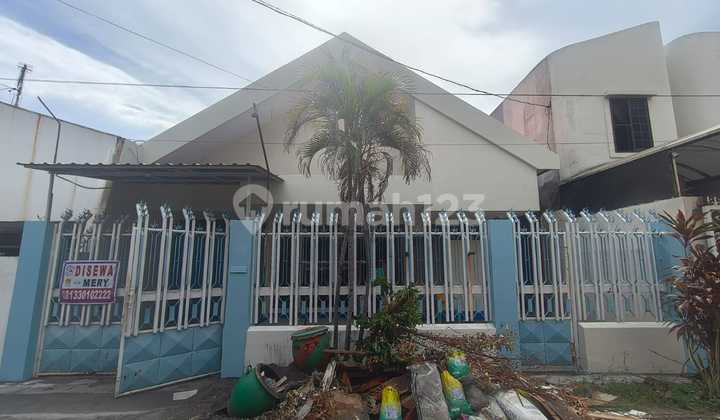 Rumah Di Surabaya 2