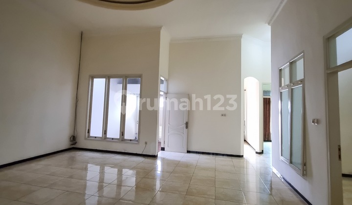 House in Araya Malang 2