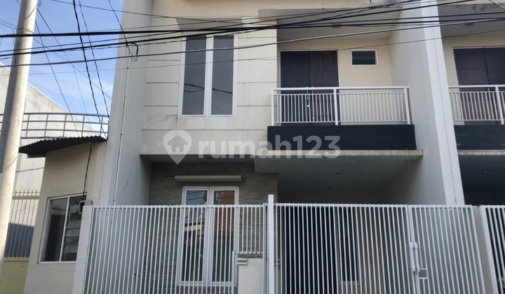 Rumah Di Dukuh Kupang