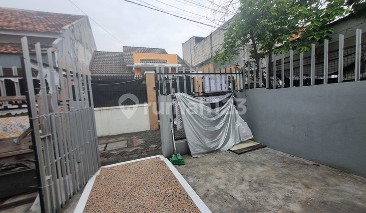 Rumah di Tambaksari Surabaya