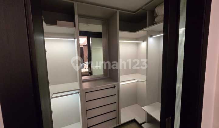 One East Apartment One East Apartment