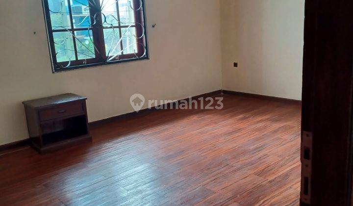 RUMAH SEGERA DIJUAL KONDISI BAGUS SIAP HUNI 2