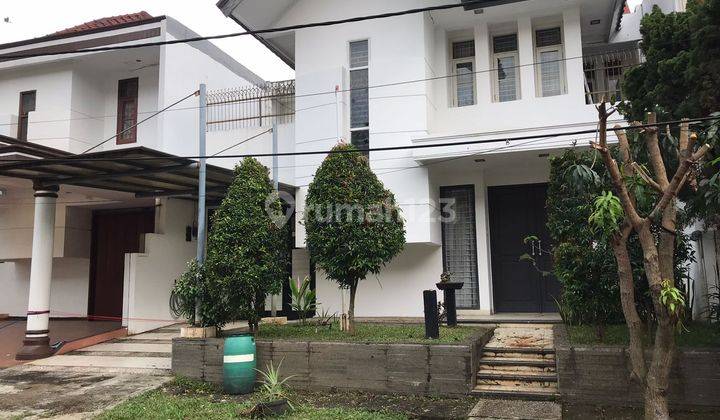 DIJUAL RUMAH TERMASUK FURNITURE DEKAT SEKOLAH SPH DI TAMAN DAGO LIPPO CIKARANG 1