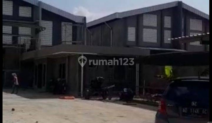 Gudang disewakan 3