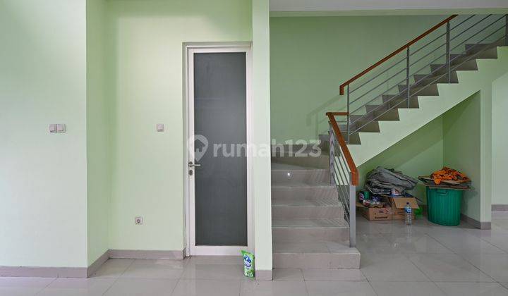 Rumah Hoek Taman Grisenda 9x18,5 ,lp23985apr 8