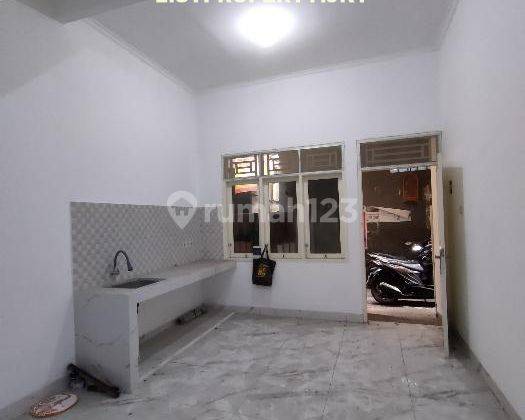 Rumah Baru Jembatan Lima 3 Lantai, Lp231191des 2