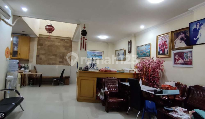 Rumah komplek arwana jembatan dua 9x23, lp251211xxxxoct Rumah komplek arwana jembatan dua 9x23, lp251211xxxxoct