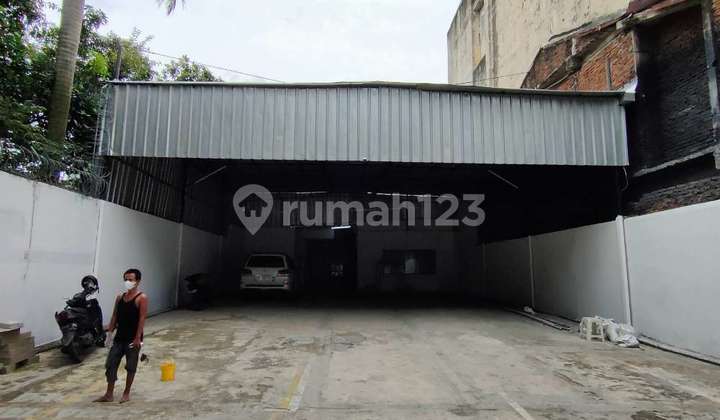 Gudang Serbaguna Jembatan Lima Luas 557 Meter, Lp2634feb