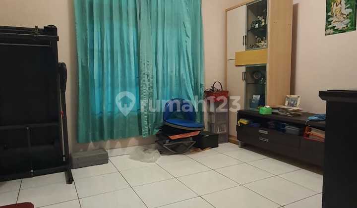 Rumah THI Jelambar luas tanah luas 246 meter, lp251211xxxxjul 2