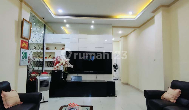 Ruko cocok tinggal dan usaha jembatan lima 12x20, lp25121xxxxjul