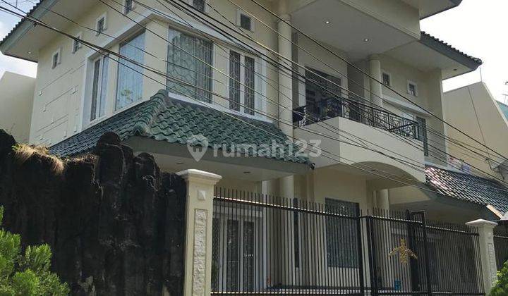 Rumah Duta Mas 2 Lantai 3+1br Unit Hook Dekat Halte Jembatan Besi 1