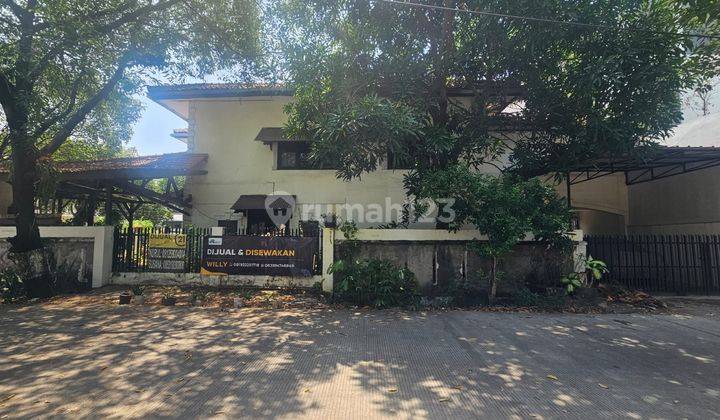 Dijual Rumah Kayu Mas 2 Lantai SHM Dekat Pulomas, Pulo Gadung 2