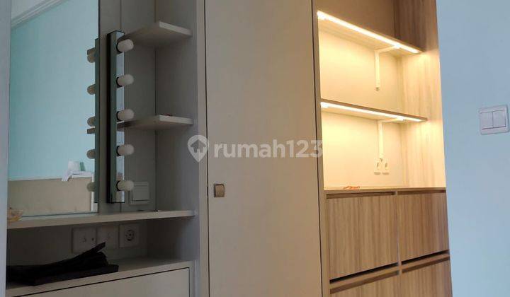 *Silvia* Jual Cepat Furnished Apartemen Gold Coast Type Studio 1