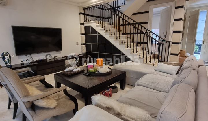 Bestdeal! Luxury House in Pondok Indah Below Market Price! Rare Find!! 2