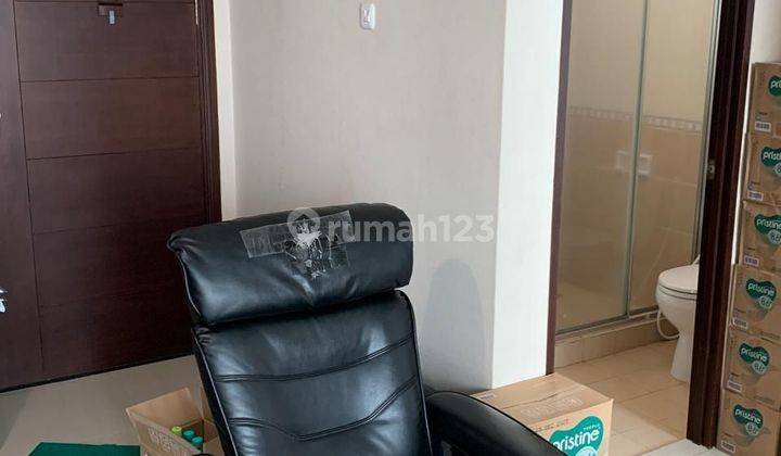 For Sale Apartemen 2 Kamar Tidur Hampton Park pondok Indah Sudah Renovasi Furnished Best Deal 2