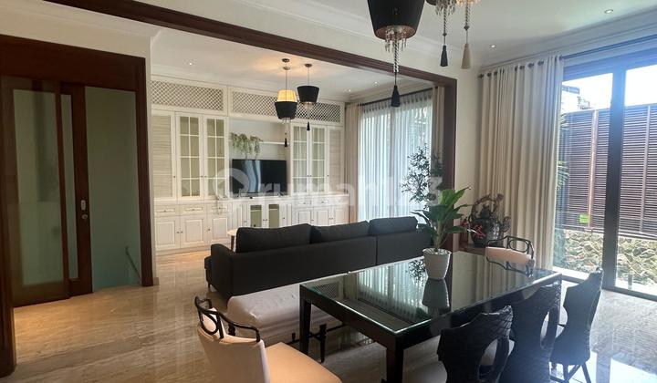 Rumah Sewa di Kemang - Fasilitas Premium, Private Pool