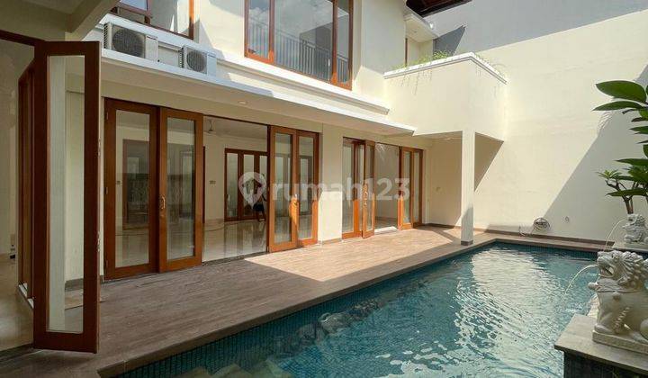 Rumah Mewah di Cipete Prime Area, 4 Kamar Tidur, Private Pool 1