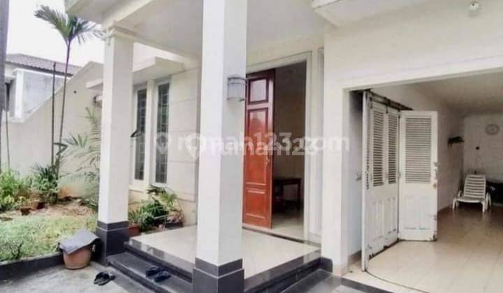 Rumah Mewah Full Furnish 2 Lantai di Kemang, Shm, Kolam Renang 1