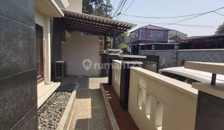 Rumah Huni 2 Lantai Cipete Jaksel, 4 Kamar, Semi Furnished, SHM 2