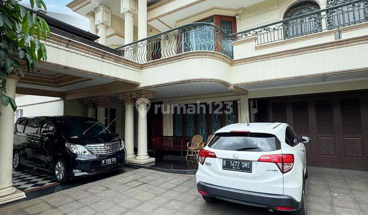 Rumah Mewah Pondok Indah Jaksel 6BR, Kolam Renang, Taman Luas 2