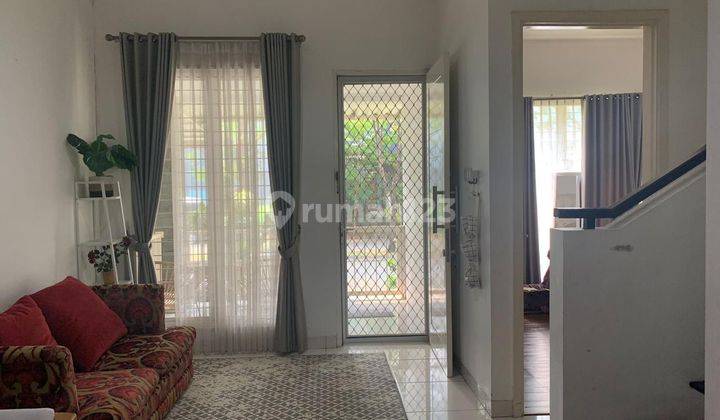 Dijual Rumah 2 Lantai Bagus Asri Di Lokasi Strategis Emerald View, Bintaro 2